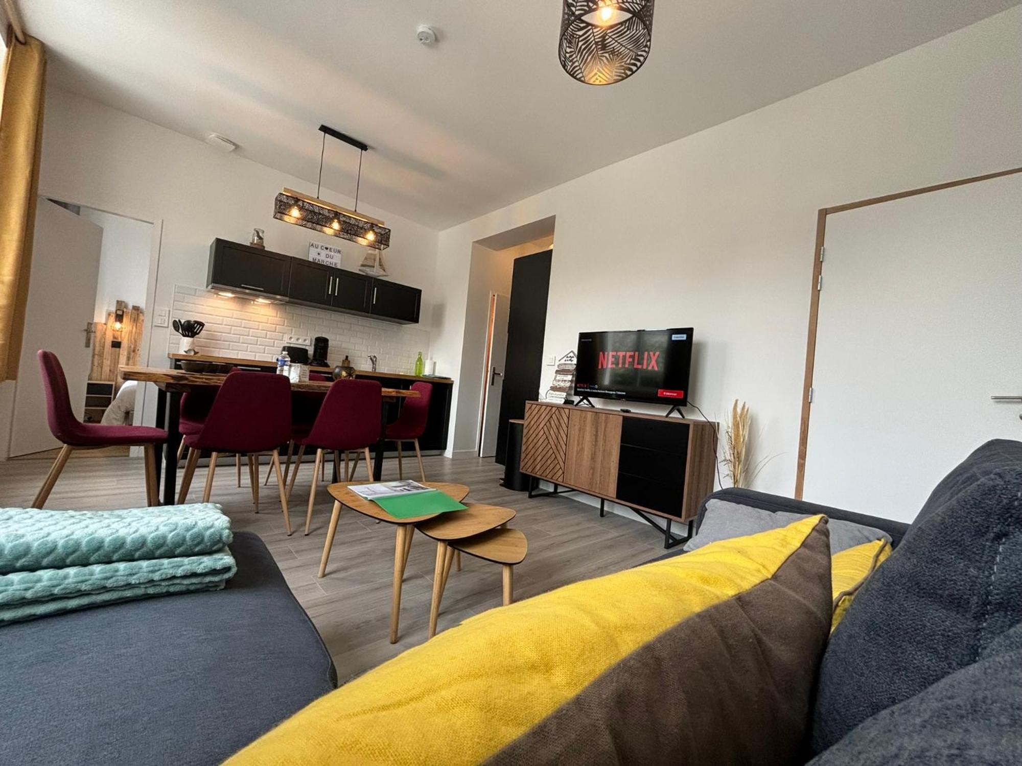 Au Coeur Du Marche, Appartement Confort, Centre-Ville Royan Exteriör bild